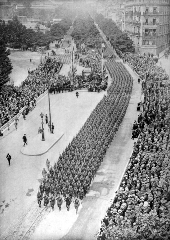 World War I. American Independence Day celebration in Paris (1918)