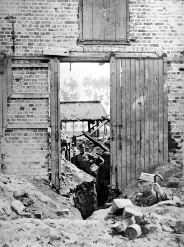 World War I. On the Yser front  (1915)