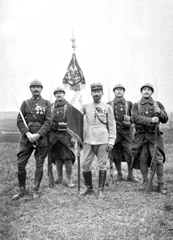 World War I. The flag of the Foreign Legion decorated with the Legion of Honor and six military crosses (1918)