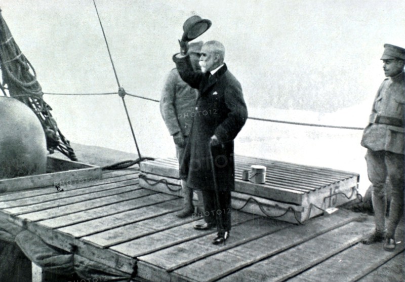 World War I. Portuguese contingents leaving for France (1917)
