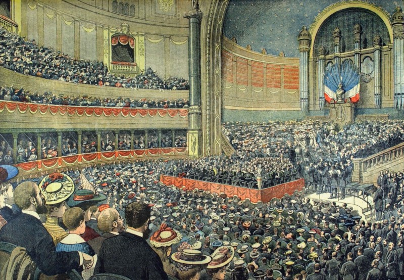 A Paris, au Trocadéro, la fête des écoles organisée par le gouvernement du 3-7-1904