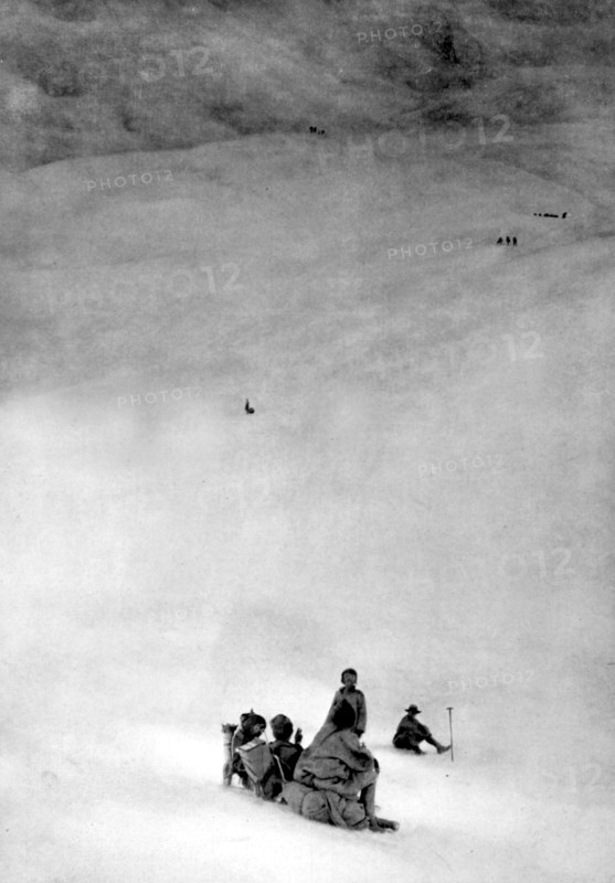 Mount Everest expedition, on the snowy slopes of Chang-la, or Everest pass (1922)