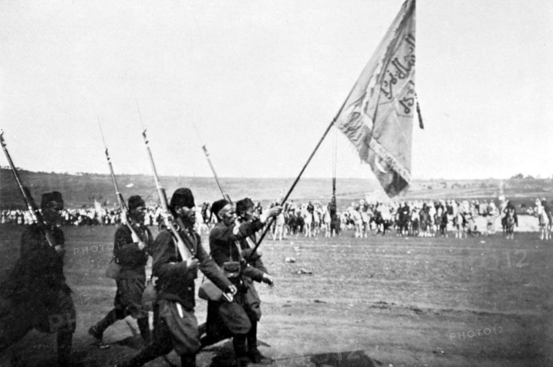 First great review of the French troops and the Christian Mehalla in Fez (March 28, 1912)