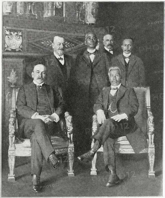 Sisowath visiting Paris in 1906
