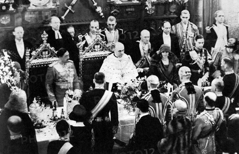 Reception of the Afghan sovereigns at the Guidhal in London, in 1928