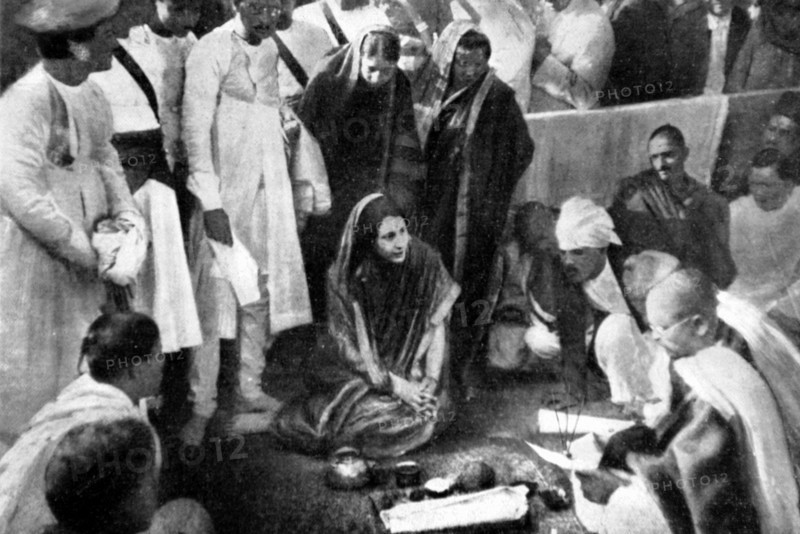 Conversion d'une américaine au bouddhisme (1928)