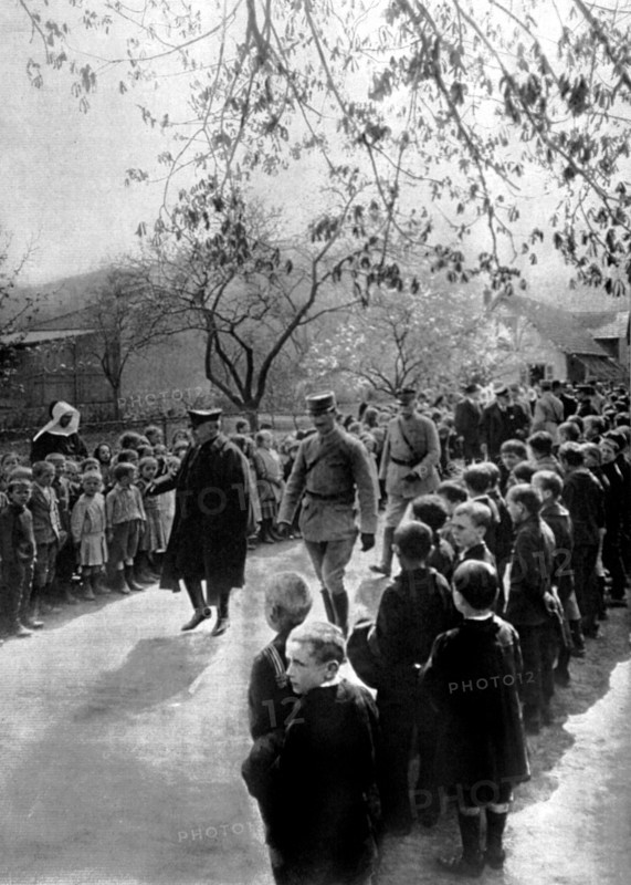 World War I. 
President Poincaré on a visit to Alsace, 1916