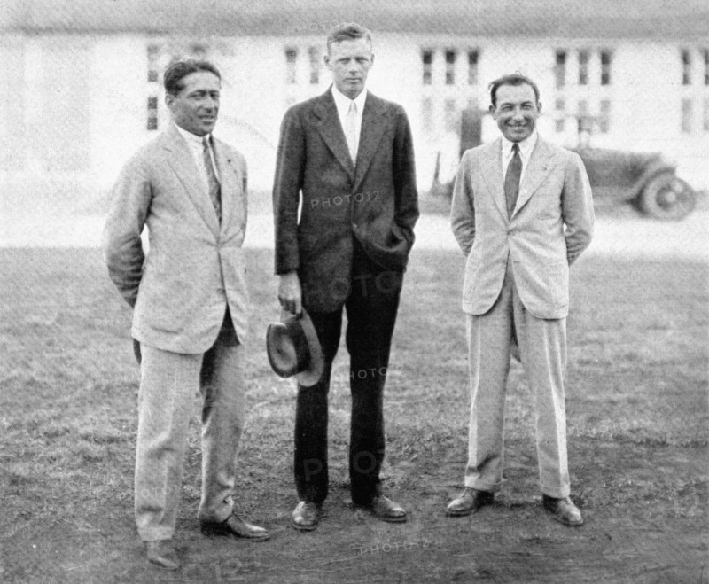 In central America, meeting of the pilotes who have flown over the South and the North Atlantic. From the l. to the r.: airmen Costes, Lindbergh and Le Brix 
(1928)
