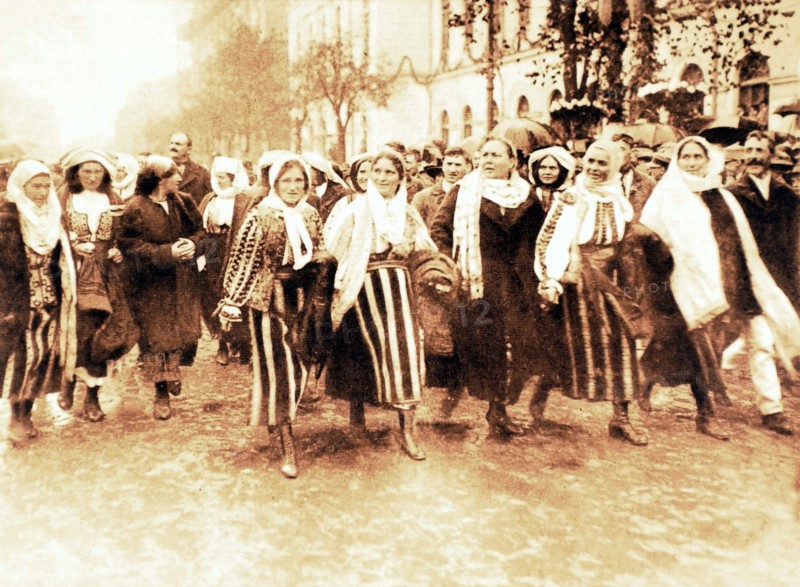 Fêtes du couronnement des souverains de la Grande Roumanie (1922)