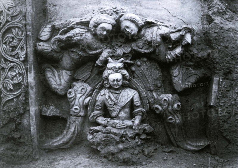 Clay relief, Sanjali Avadana