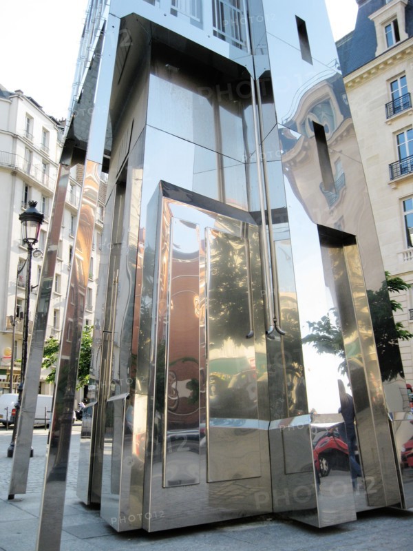 Wang Du, La Tour d'exercice