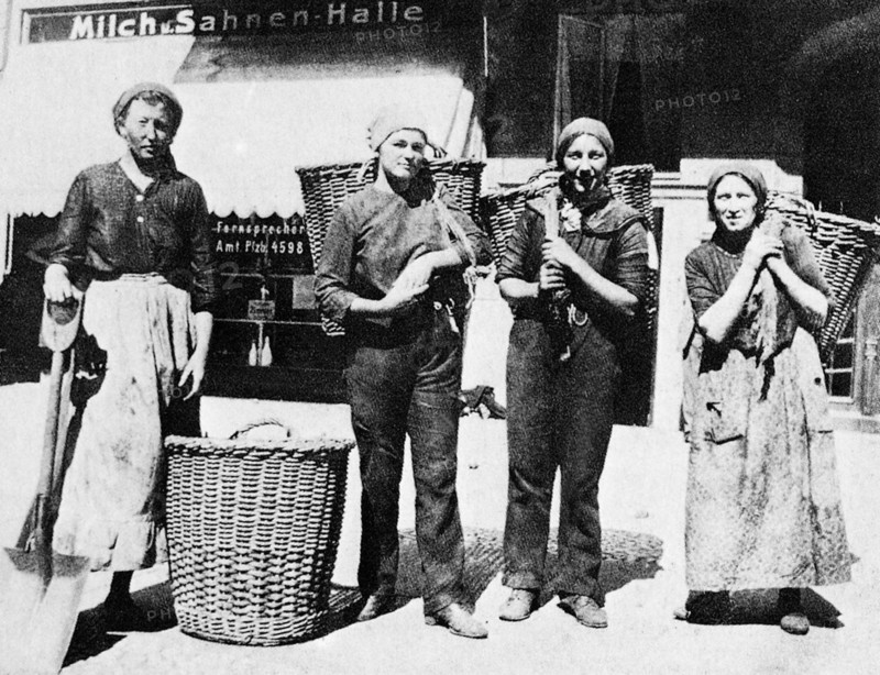 Germany ; Women at work
