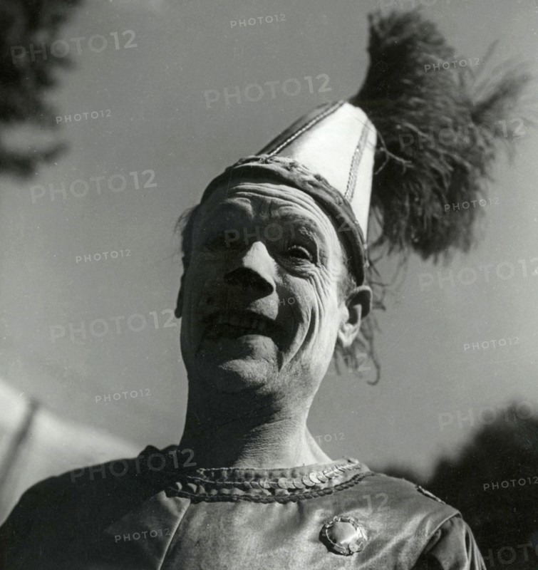 The Cirque Fanni at the Foire du Trône, circa 1948