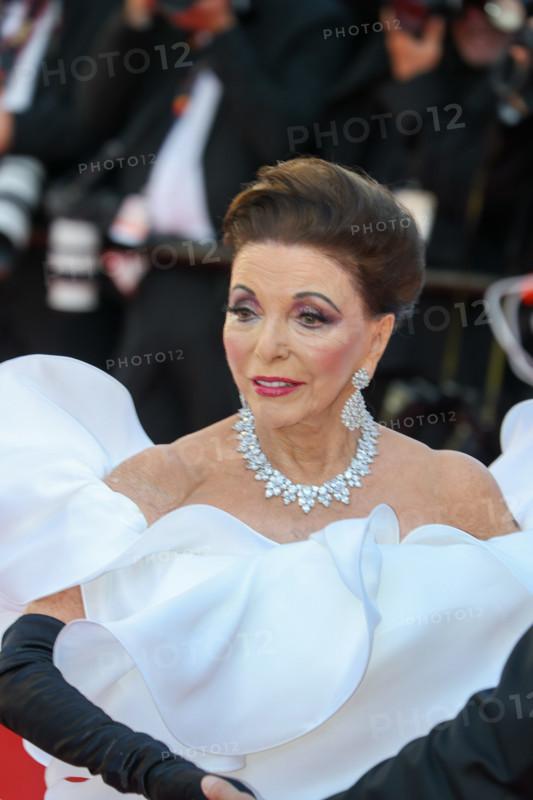 Joan Collins