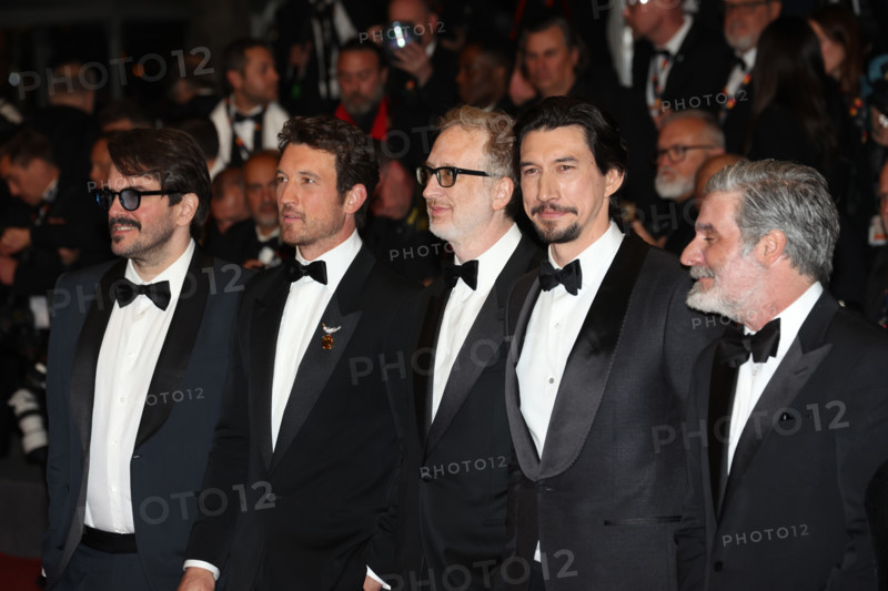Cast of the film "Paper Tiger"