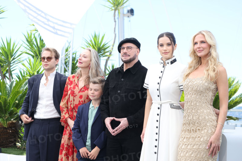 Cast of the film 'Propeller One-Way Night Coach'