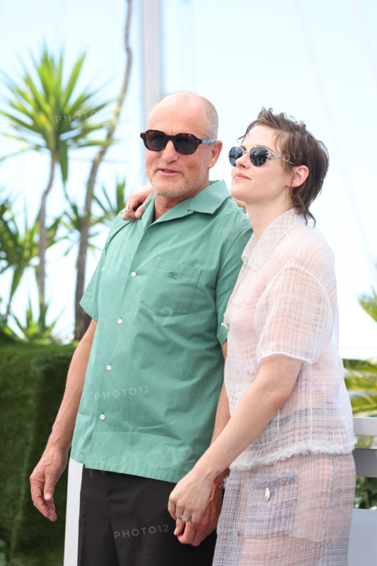 Woody Harrelson and Kristen Stewart