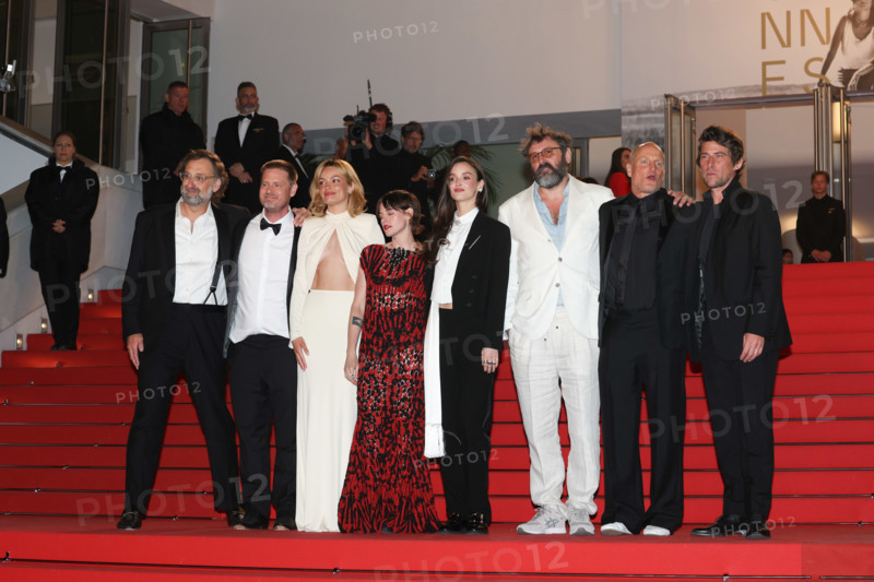 Cast of the film "Full Phil"