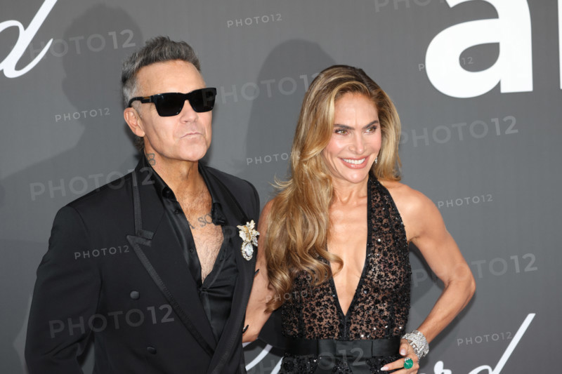 Robbie Williams and Ayda Field Williams