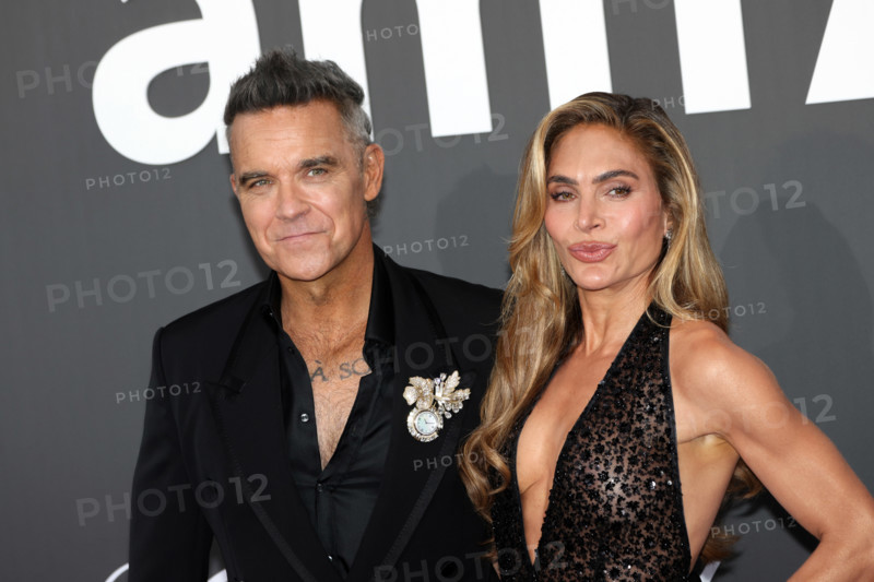 Robbie Williams and Ayda Field Williams