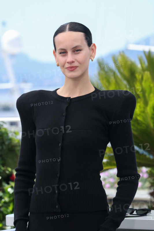 Milena Smit