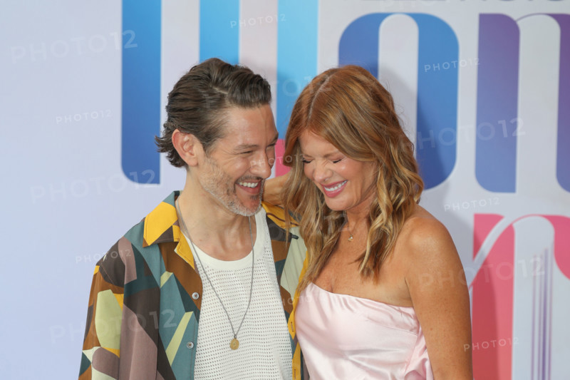 Michael Graziadei and Michelle Stafford