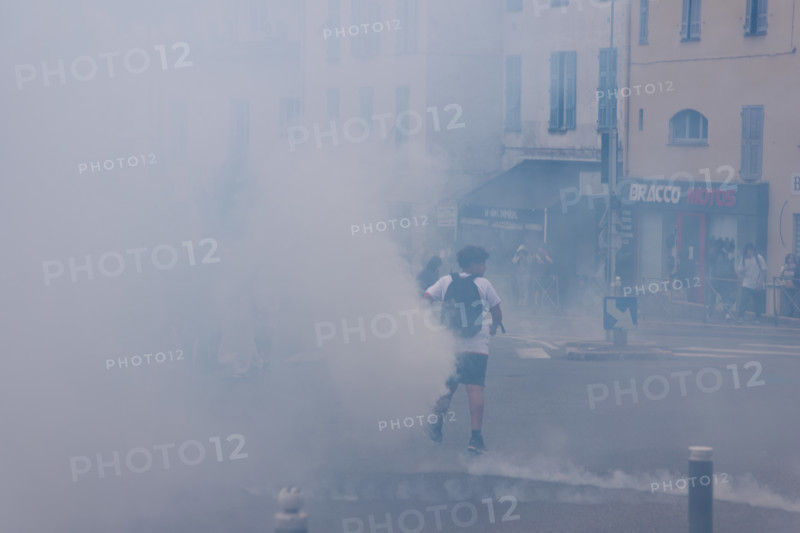 French high school students’ protest, 2026