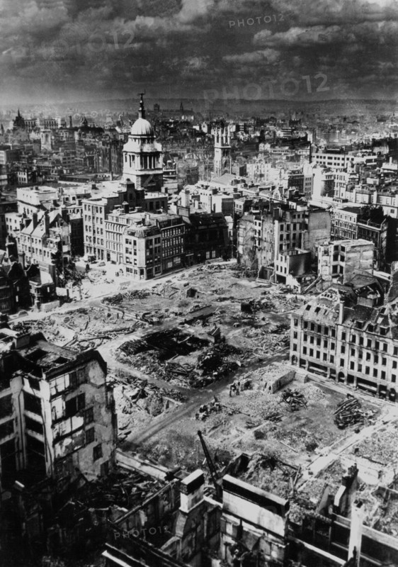 London in ruins, July 1940