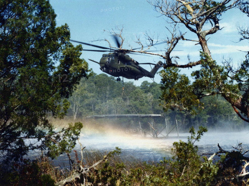 Hélicoptère américain Sikorsky S-61 L