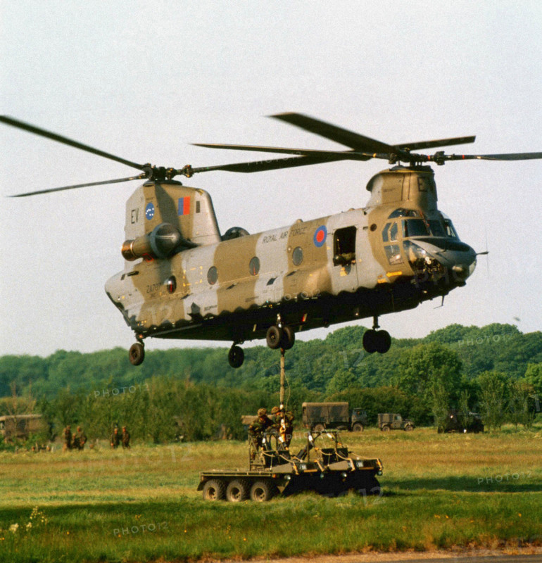 Hélicoptère américain Sikorsky S-70 Black Hawk