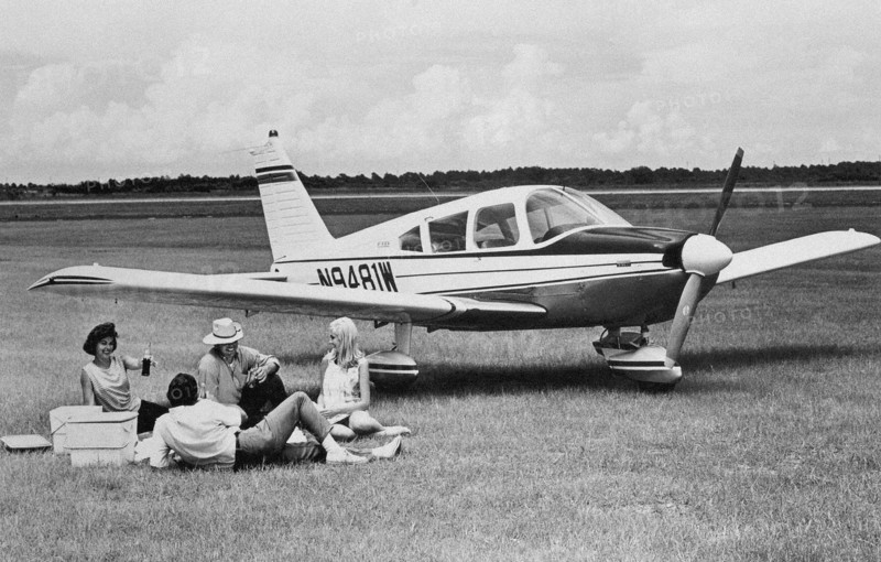 American Piper Cherokee 235D private plane.