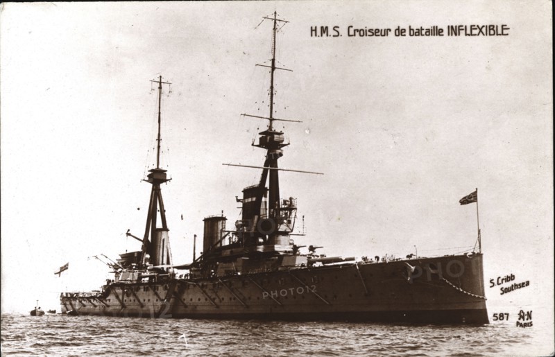 Croiseur de bataille britannique "Inflexible"