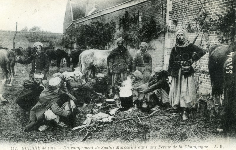 Campement de spahis marocains lors de la première guerre