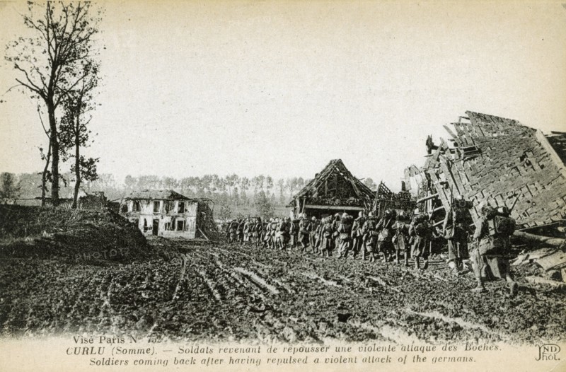 Soldats français à Curlu, 1916