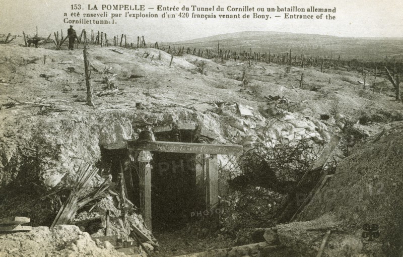 Entrée sud du tunnel du Mont Cornillet