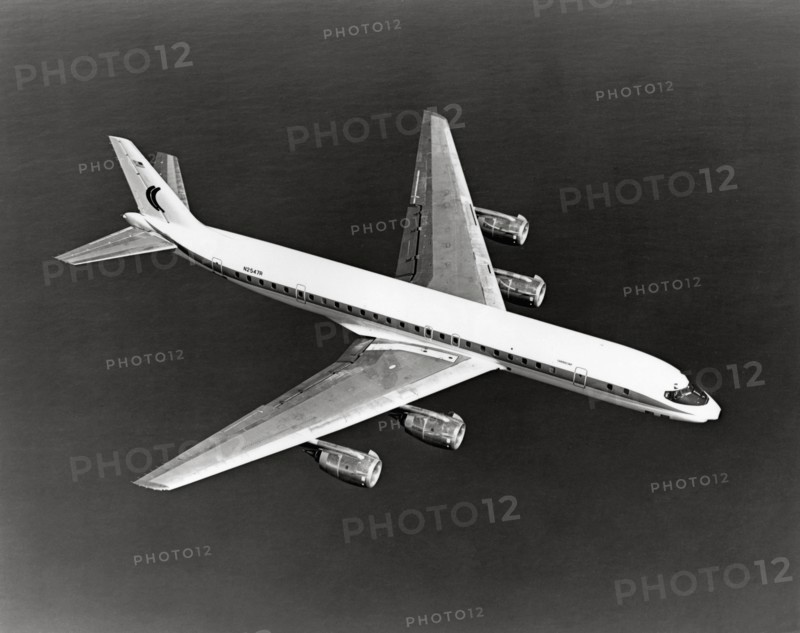 Delta DC-8 en vol, 1983