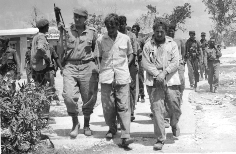 Landing at the Bay of Pigs. Mercenaries made prisoners