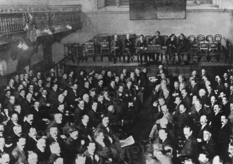Meeting de la triple alliance du parti ouvrier au Caxton Hall