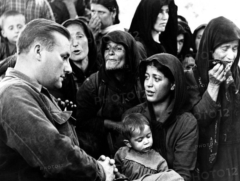Libération de la Grèce. Aide aux réfugiés des Balkans
