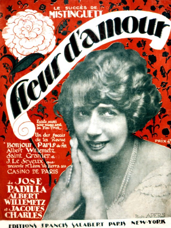 Couverture de l'édition musicale d'une chanson de Mistinguett : "Fleur d'amour"
