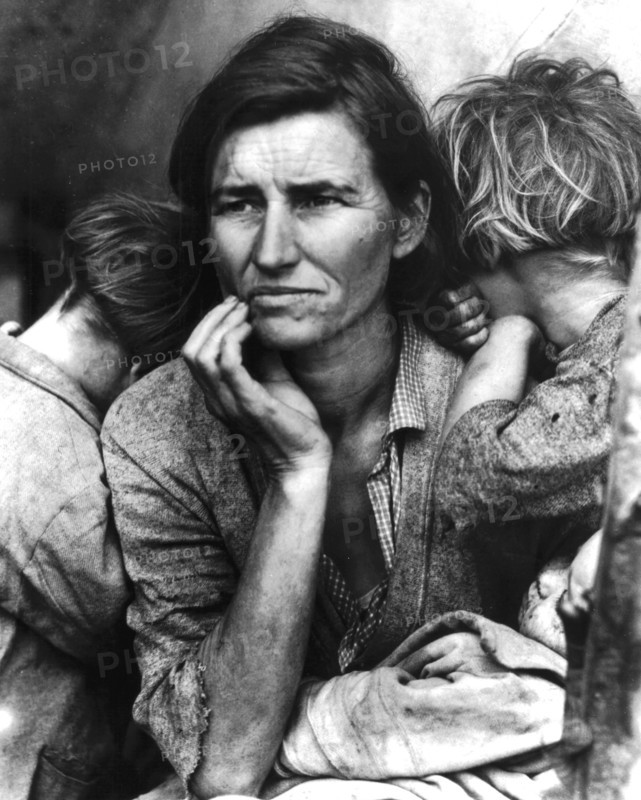 Photograph by Dorothea Lange. Immigrant woman, aged 32, 'Peapickers' in California