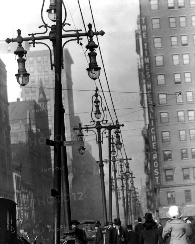 New York. Broadway et le marché Saint-Louis