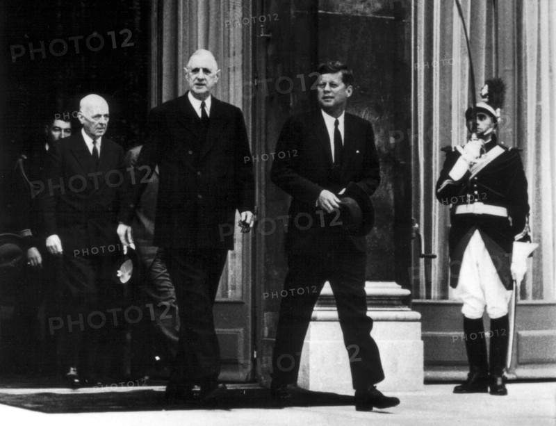 President De Gaulle and President Kennedy leaving the Elysée, June 1961