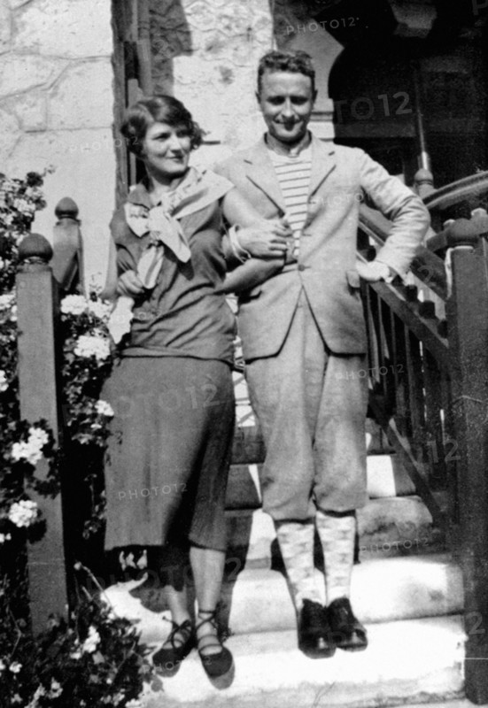 Scott Fitzgerald with Zelda on the French Riviera