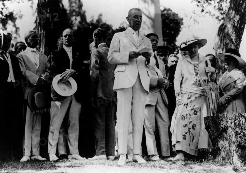 Le président Wilson s'adresse aux troupes étrangères, 1918