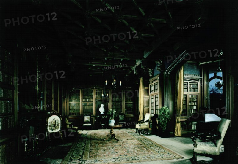 Vue de la bibliothèque de Sir Walter Scott à Abbotsford