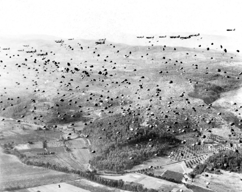 Débarquement dans le sud de la France, entre Nice et Marseille (1944)