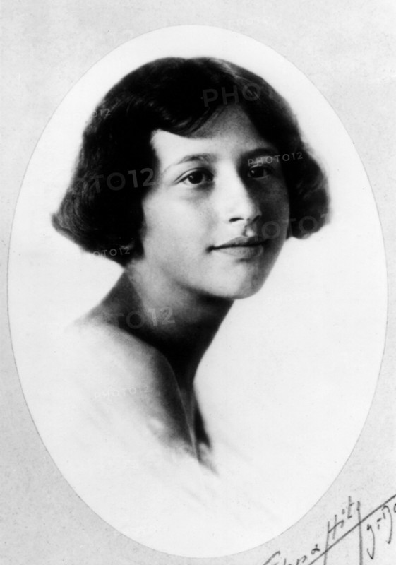 Portrait of Simone Weil