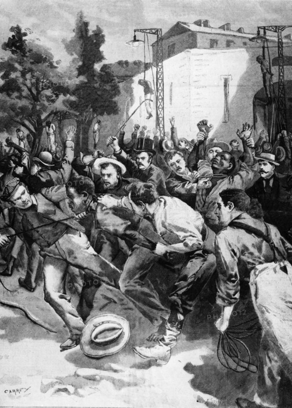 Civilians lynching black people accused of having assassinated a white woman