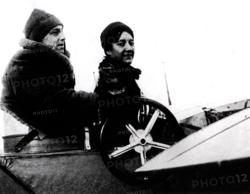 Marie Marvingt et Latham